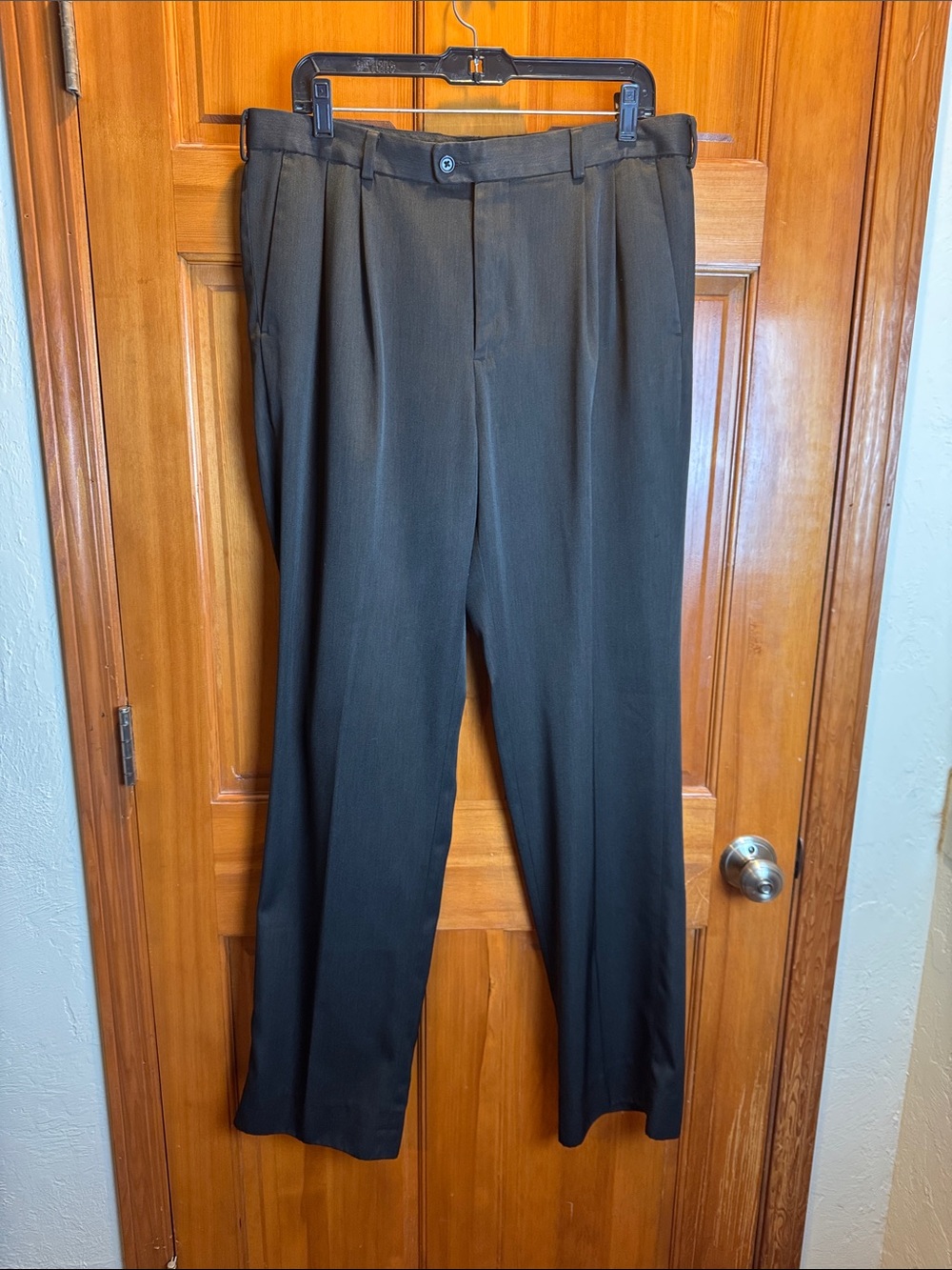 Perry Ellis Black Pleated Dress Pants